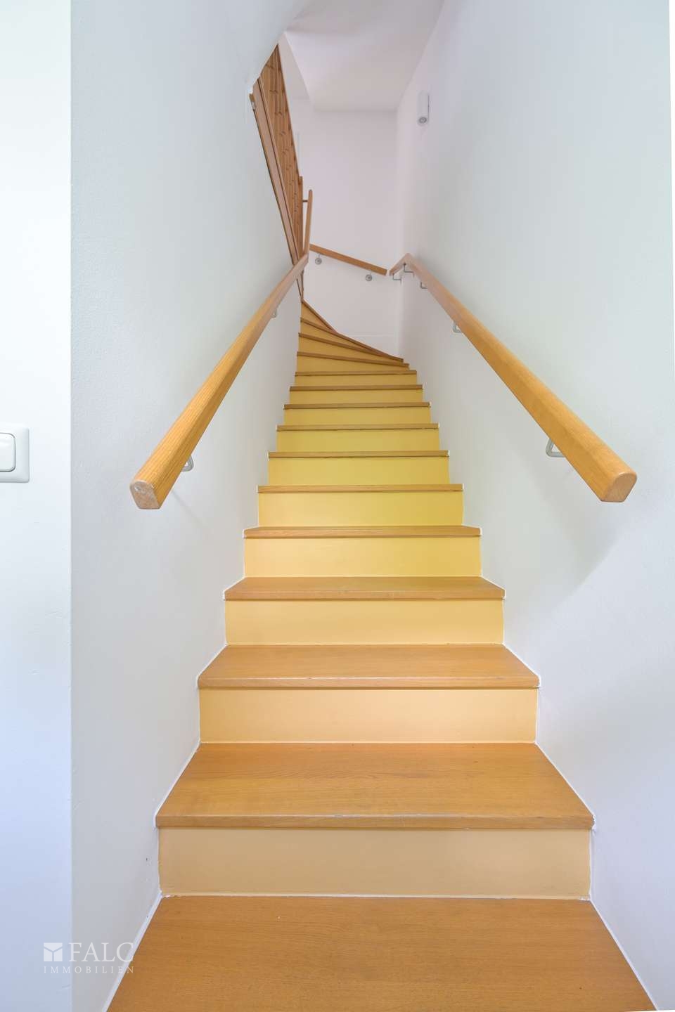 EG Treppe zum OG